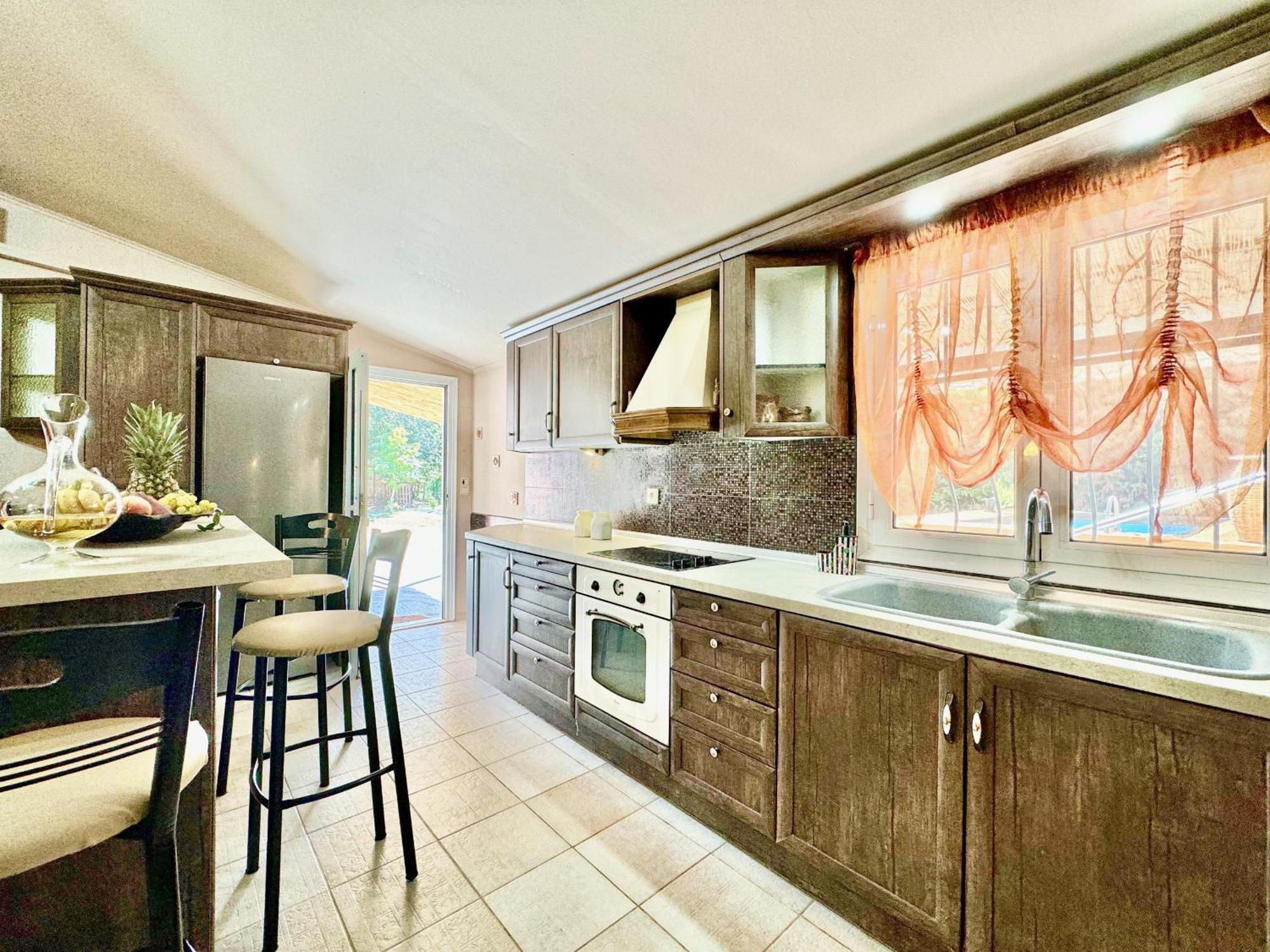 Beach Villa Night Flower With Private Pool By Dadovillas Dassia  Exterior foto